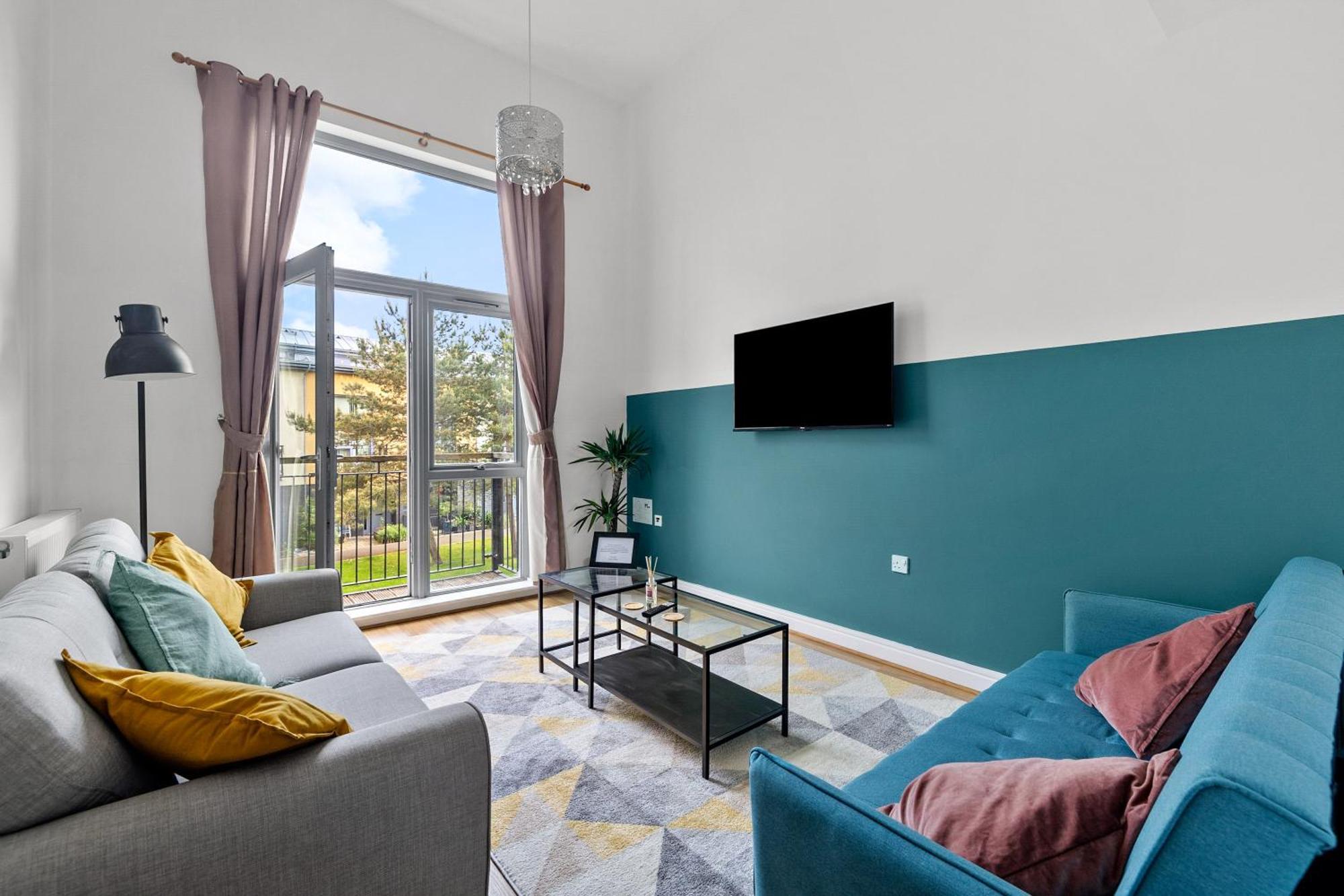 Spacious House By Quay - Sleeps 7 - Free Parking Plymouth Kültér fotó